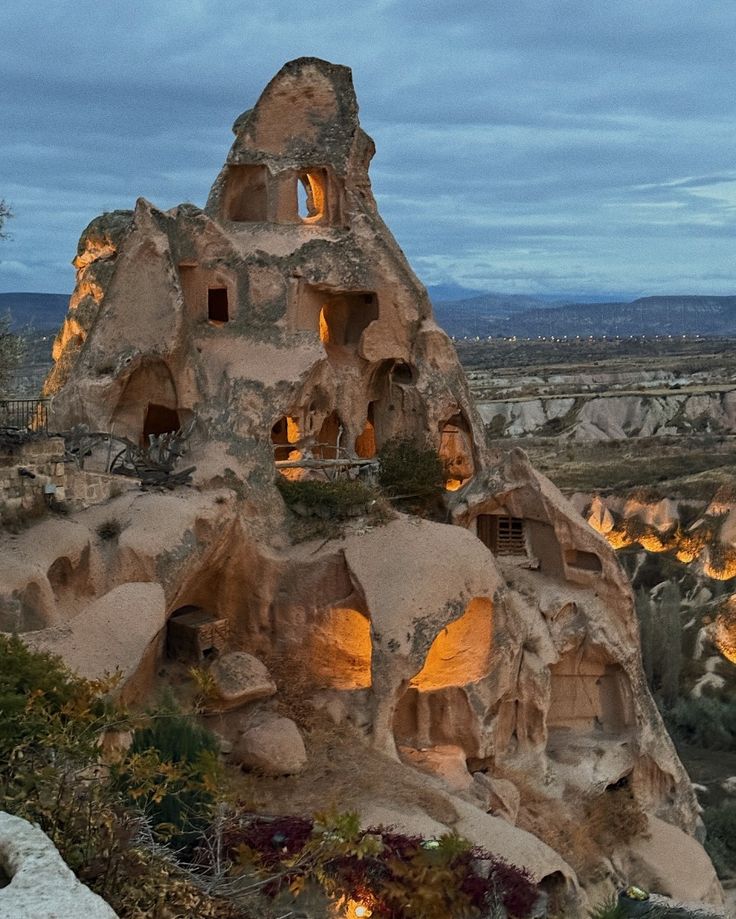 Fairy Chimneys & Aegean Legends: Cappadocia, Pamukkale, Ephesus & Izmir Destination (Istanbul-Cappadocia- Pamukkale-Ephesus-Izmir)